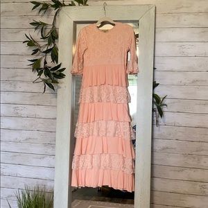 Girls ruffle dress